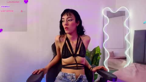 Snapshot of cheerry_tay1 chatting on February 26, 7:35 pm CHERRY online show from February 26, 7:35 pm