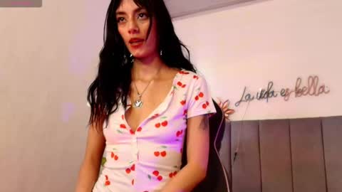 Snapshot of cheerry_tay1 chatting on March 15, 11:38 am CHERRY online show from March 15, 11:38 am