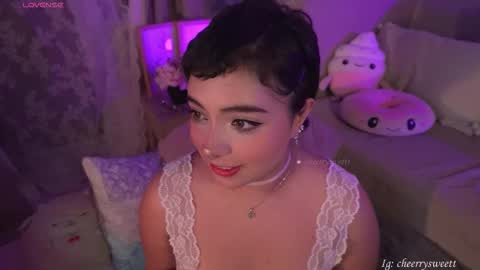 Baby Cherry online show from March 24, 11:54 pm