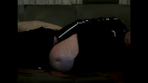 Snapshot of cheesy4444 chatting on February 2, 8:19 pm Tom online show from February 2, 8:19 pm