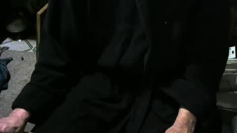 Snapshot of chefy999 chatting on November 17, 3:34 am chefy online show from November 17, 3:34 am