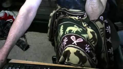 Snapshot of chefy999 chatting on November 30, 11:58 am chefy online show from November 30, 11:58 am