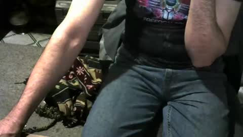 Snapshot of chefy999 chatting on December 17, 1:55 am chefy online show from December 17, 1:55 am