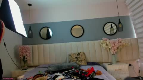 Snapshot of chelsea_bolton_ chatting on June 7, 12:20 pm chelsea_bolton_ online show from June 7, 12:20 pm