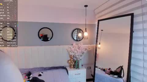 Snapshot of chelsea_bolton_ chatting on June 18, 1:37 pm chelsea_bolton_ online show from June 18, 1:37 pm