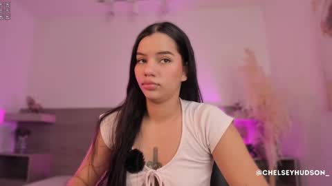 chelsey_hudson online show from October 7, 11:51 am
