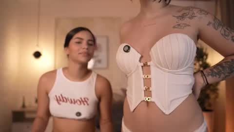 chelsey_hudson online show from February 27, 9:15 pm