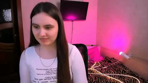 Chelsy  Luxe  online show from June 1, 12:18 pm