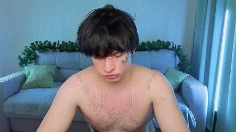 LUCASRYANPVT IS OPEN online show from November 25, 3:56 pm