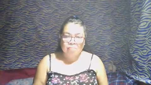 chenita_kits online show from November 1, 4:42 pm
