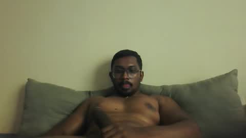 chennaibull1011 online show from April 26, 5:27 am