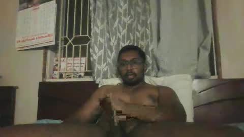 Snapshot of chennaibull1011 chatting on June 2, 2:19 pm chennaibull1011 online show from June 2, 2:19 pm