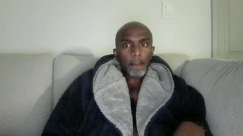 chenthu1979 online show from June 19, 11:47 am