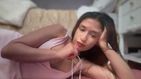 cherliecarmen online show from November 12, 2:50 pm