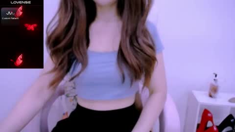 Snapshot of cherriana chatting on May 7, 1:00 am Cheri online show from May 7, 1:00 am