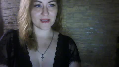 cherry04383 online show from July 14, 12:24 am