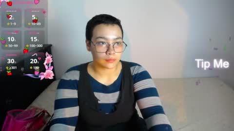 Snapshot of cherry__420 chatting on July 5, 11:50 am Cherry online show from July 5, 11:50 am