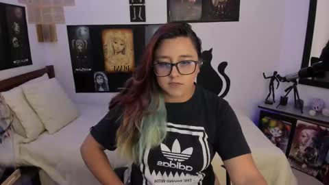 Snapshot of cherry_blushh chatting on November 12, 7:46 pm cherry_blushh online show from November 12, 7:46 pm