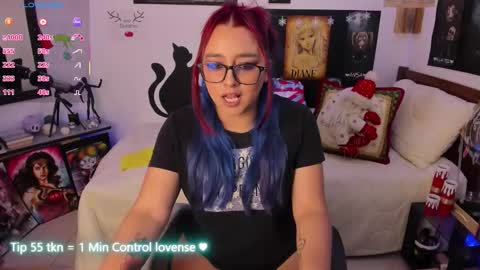 Snapshot of cherry_blushh chatting on December 4, 6:27 pm cherry_blushh online show from December 4, 6:27 pm