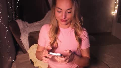 CherryBomb online show from January 15, 2:21 pm