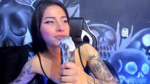 Snapshot of cherry_jenklins87 chatting on July 20, 4:16 am cherry jenklins87 online show from July 20, 4:16 am
