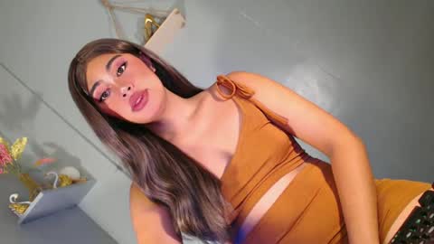 Snapshot of cherry_temptation28 chatting on May 11, 12:22 pm marshmallow online show from May 11, 12:22 pm