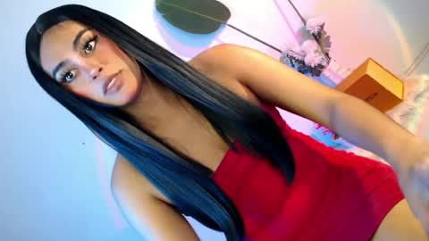 Snapshot of cherry_temptation28 chatting on July 19, 9:40 pm marshmallow online show from July 19, 9:40 pm