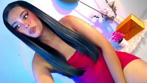 Snapshot of cherry_temptation28 chatting on July 22, 4:26 am marshmallow online show from July 22, 4:26 am