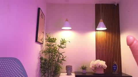 Snapshot of cherry_vixen_ chatting on May 19, 10:49 pm Sery online show from May 19, 10:49 pm