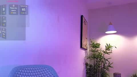 Snapshot of cherry_vixen_ chatting on May 24, 11:15 am Sery online show from May 24, 11:15 am
