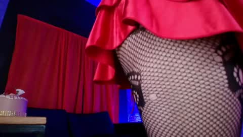 Snapshot of cherry_xoxx chatting on May 14, 12:12 pm online show from May 14, 12:12 pm