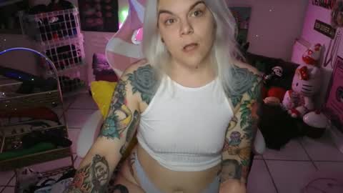 CherryBombBomb online show from December 2, 5:59 am