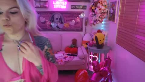 CherryBombBomb online show from February 11, 7:12 am