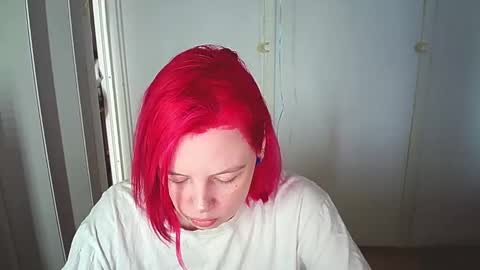 cherrybaby_0 online show from March 16, 8:51 am