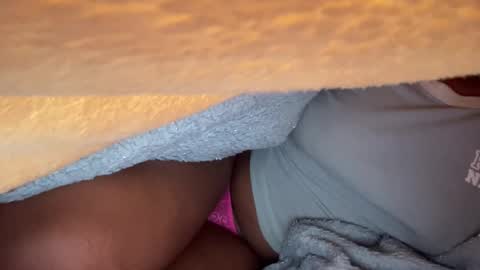 cherryb online show from January 27, 6:52 am