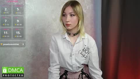 Snapshot of cherryblossomvibe chatting on June 2, 10:50 am Cherry online show from June 2, 10:50 am