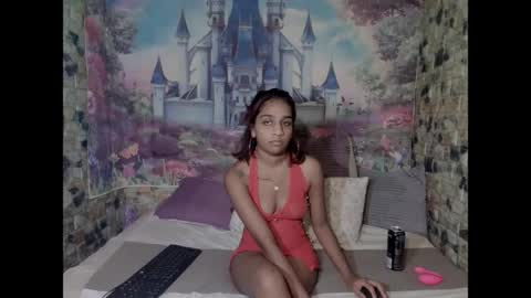 Snapshot of cherryindian694u chatting on June 17, 9:12 am leah is the name online show from June 17, 9:12 am