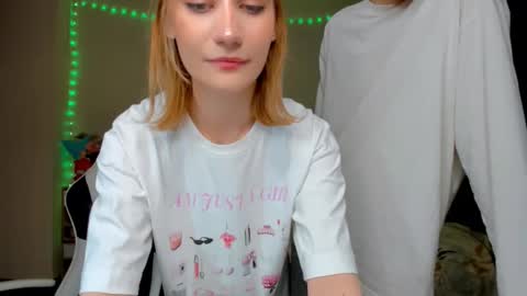 Alice  Simonplease like online show from March 17, 8:12 pm