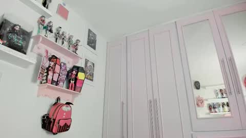 cherrycute666 online show from February 20, 6:19 am