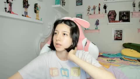 cherrycute666 online show from April 27, 4:54 am