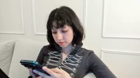 Snapshot of cherrymafer666 chatting on June 15, 3:20 am cherrycute666 online show from June 15, 3:20 am