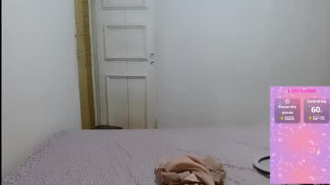 Snapshot of cherrymermaid chatting on February 11, 5:37 am Cherry Mermaid online show from February 11, 5:37 am