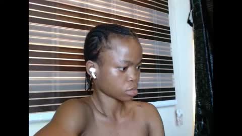 Snapshot of cherryxpussy chatting on February 8, 4:14 pm cherryxpussy online show from February 8, 4:14 pm