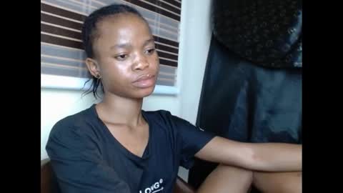 Snapshot of cherryxpussy chatting on February 14, 6:51 pm cherryxpussy online show from February 14, 6:51 pm