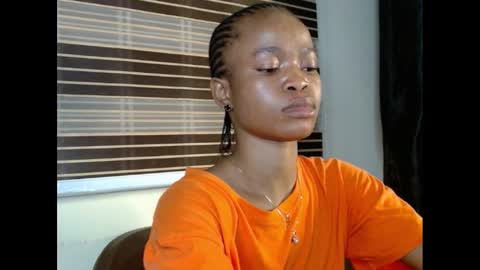 Snapshot of cherryxpussy chatting on February 20, 6:35 pm cherryxpussy online show from February 20, 6:35 pm