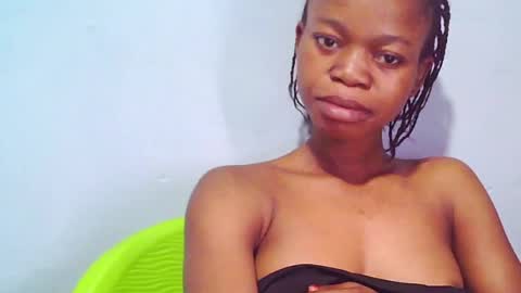 Snapshot of cherryxpussy chatting on August 9, 7:24 am cherryxpussy online show from August 9, 7:24 am
