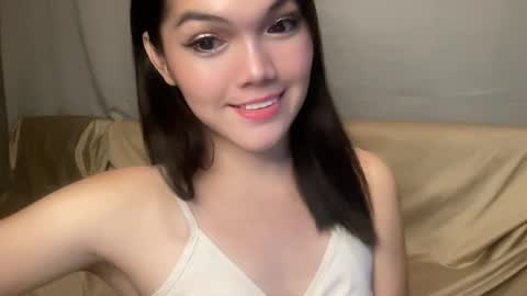 Snapshot of cheskahouston chatting on February 3, 8:35 pm CHESKA not for free online show from February 3, 8:35 pm