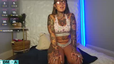 Chevi Blue online show from July 8, 6:34 pm
