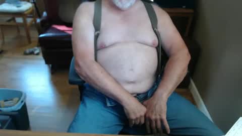 Snapshot of chgodad chatting on October 7, 7:55 pm chgodad online show from October 7, 7:55 pm