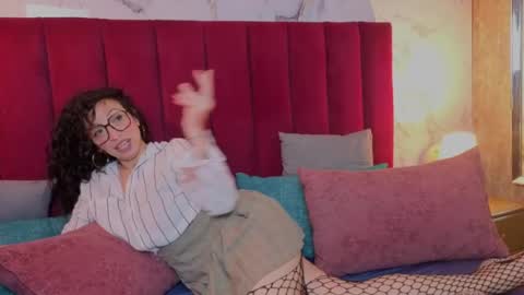 Snapshot of chiarajjones chatting on May 15, 12:34 pm CHIARA online show from May 15, 12:34 pm